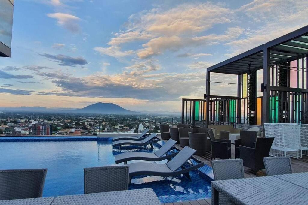 High Class 1br At One Euphoria * Angeles