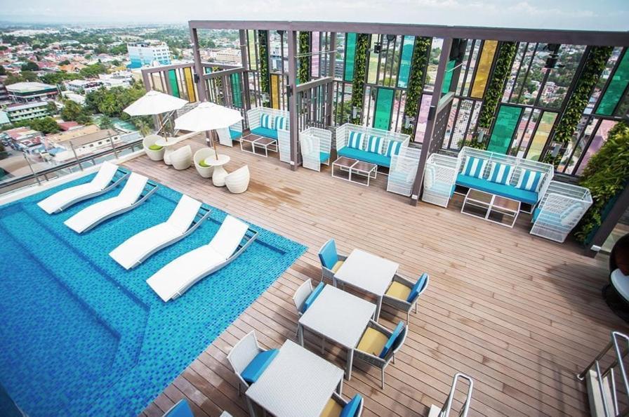High Class 1br At One Euphoria
